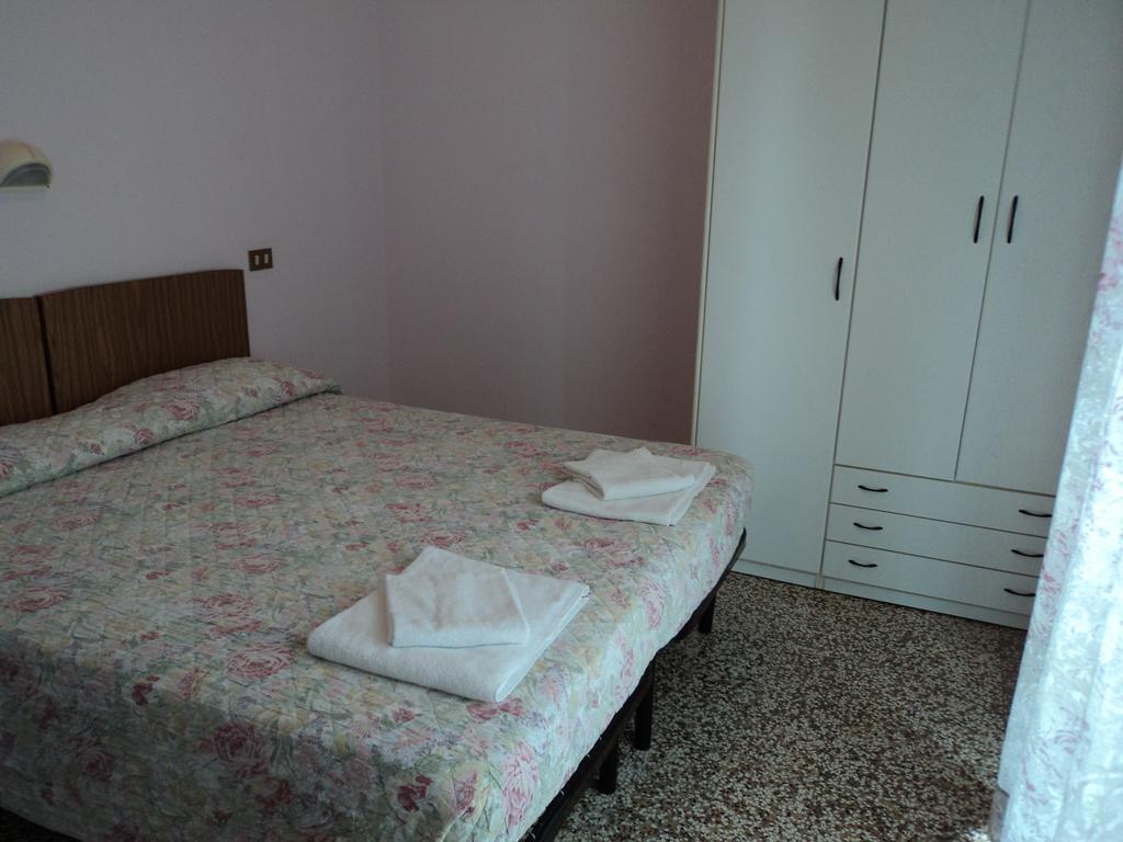 Hotel Villa Donati Viserbella di Rimini Екстериор снимка