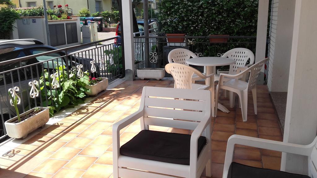 Hotel Villa Donati Viserbella di Rimini Екстериор снимка