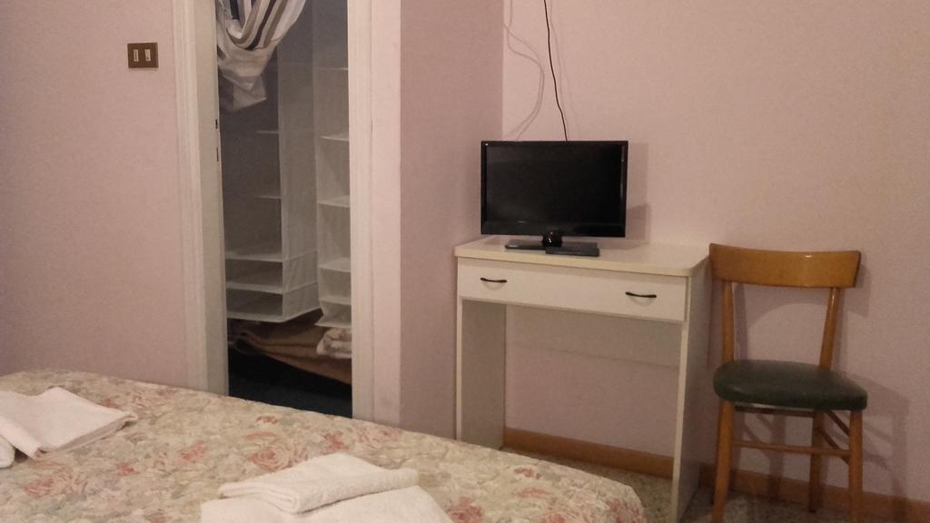 Hotel Villa Donati Viserbella di Rimini Екстериор снимка
